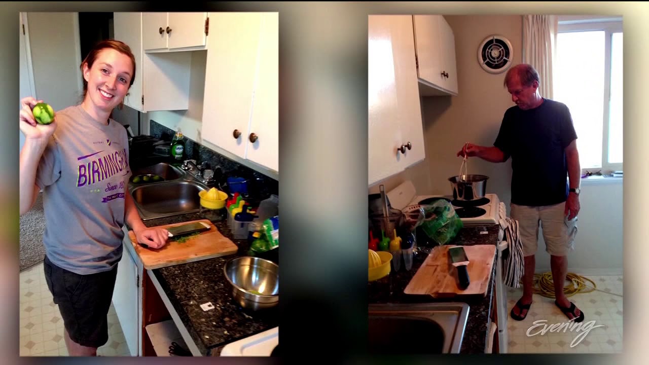 Chocolate-dipped popsicles are on the menu at Seattle Pops