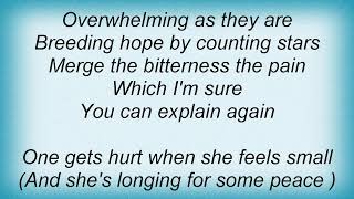 Hooverphonic - Out Of Tune Lyrics