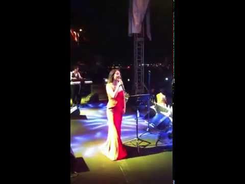 Git Diyemem- Ezo - (Feat. Rafet El Roman)  Alanya Konseri