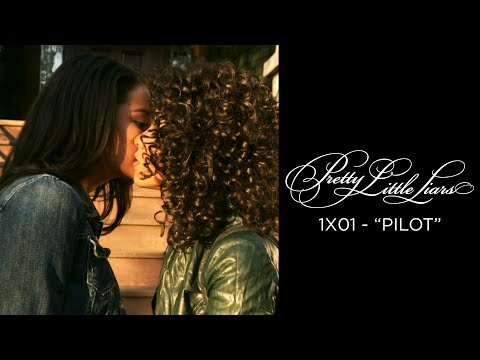 Pretty Little Liars - Emily & Maya Almost Kiss - "Pilot" (1x01)