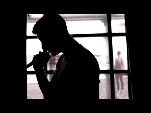 Hobbie Stuart - Put A Movie On