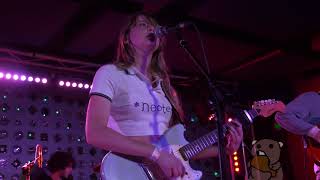 PYNKIE - Starry Eyed [4K] (live @ Baby&#39;s All Right 8/13/18)