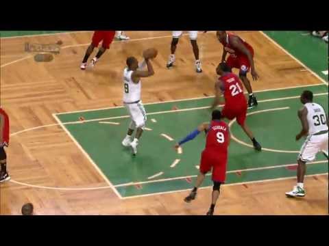 Rondo Creates for Bass, Celtics Lead
