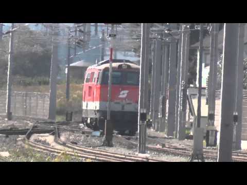 Züge im Herbst auf der Rudolfsbahn in der Steiermark inMurtal Herbst 2014 Teil1/4