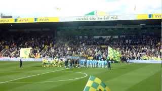 preview picture of video 'Norwich City 1 Manchester City 6 Teams Coming Out at Carrow Road HD'