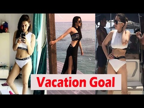 Hansika Motwani is enjoying her vacation in Maldives to the fullest