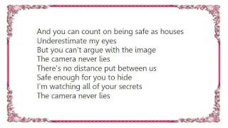 Elton John - The Camera Never Lies Lyrics