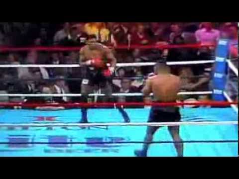Conquista do Primeiro Cinturão Mike Tyson vs Trevor Berbick 22 de novembro de 1986