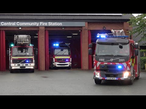 [TWO TONES] Manchester Central Reserve Hydraulic Platform & Pumps Turnout - Greater Manchester Fire