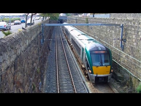 22000 class DMU 22321 - Northbound to Dun Laoghaire, Dublin