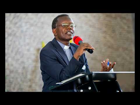 IMPUGURO!! Pasiteri Antoine RUTAYISIRE ati “Udukoryo mwazanye mu nzu y’ Imana mbona ntacyo tumaze”