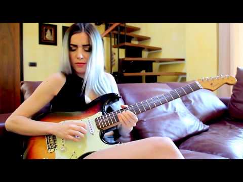 Simona Sansovini - Another Brick In The Wall Solo - Pink Floyd Cover