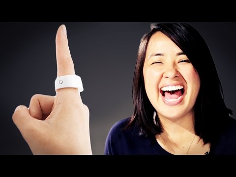 人們嘗試用智能戒指控制你的手機 (People Try A Smart Ring That Controls Your Phone)