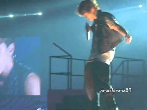 [FANCAM] 120922 Shinee - Ring Ding Dong at SMTOWN Jakarta