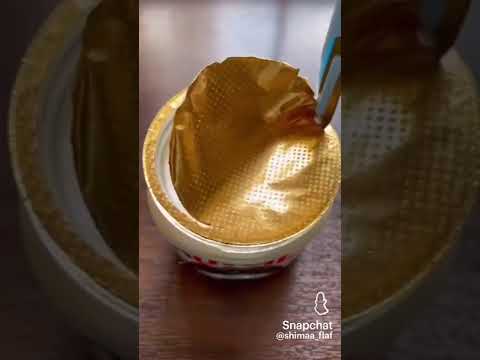 Opening the white Nutella chocolate 🍫🤍