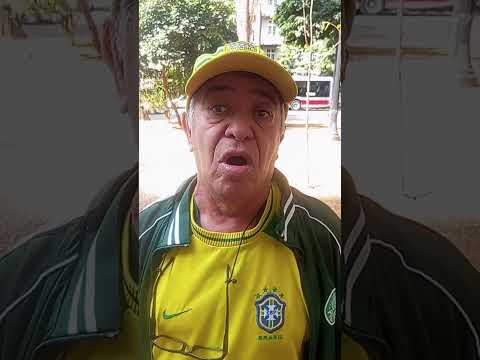 NuMISSÃO dada na Praça JÚLIO MESQUITA com #domingospoeta