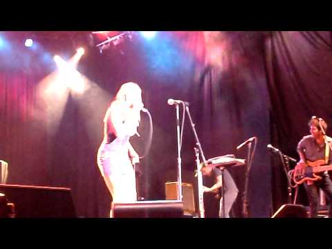 Too Soon - Hey Ocean! Live (Vancouver PNE 2011)
