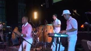 Maykel Blanco y su Salsa Mayor "UN KILO"