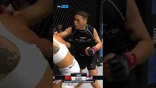 How did Angela Lee survive this FLURRY from Xiong Jing Nan?! 😱