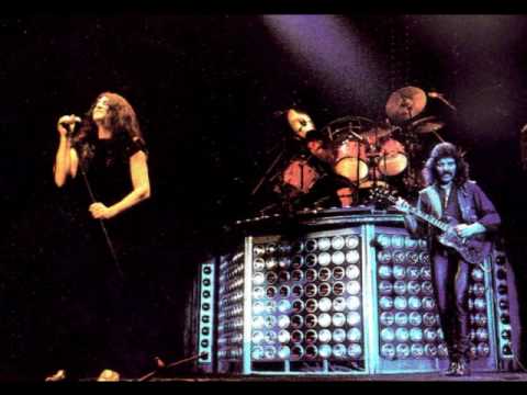 Black Sabbath - Paranoid Ian Gillan (Live'83)