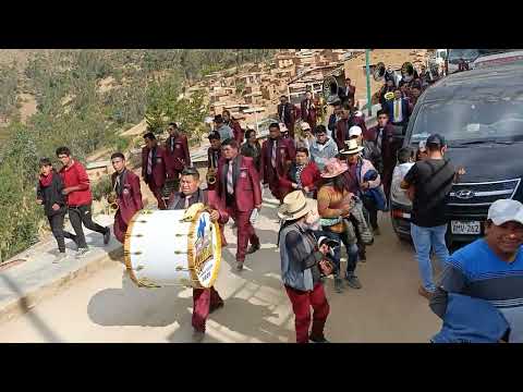 camino a la plaza de toros en mi pueblo de MALVAS ÁNCASH