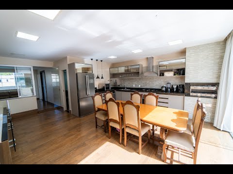 VENDO CASA SHIGS 703 - 4 quartos/1 suíte, elevador social, oficina privativa e pavimento de lazer