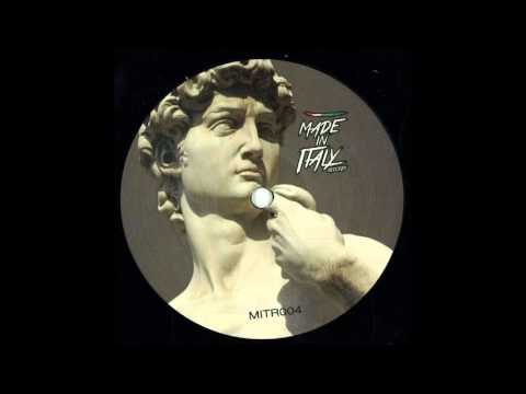 Alex Fuente Feat. Valentina CX - Catch Me (Original Mix)