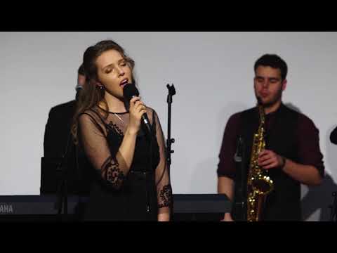 VIS Veritas aeterna & Sestre Ramljak - Naš Bog je Velik