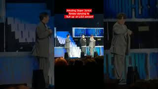 Download lagu Amazing Super Junior fanboy dancing to 'Suit up' at L.S.S concert mp3