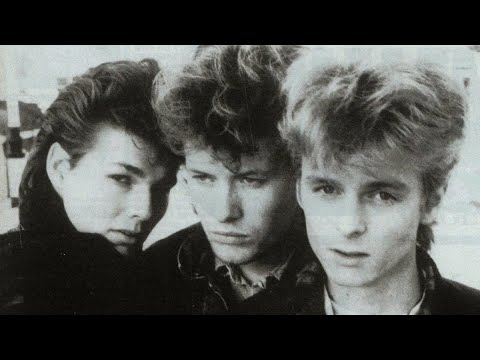 Videoclip de Train of Thought (Demo; 2015 Remaster) — a-ha