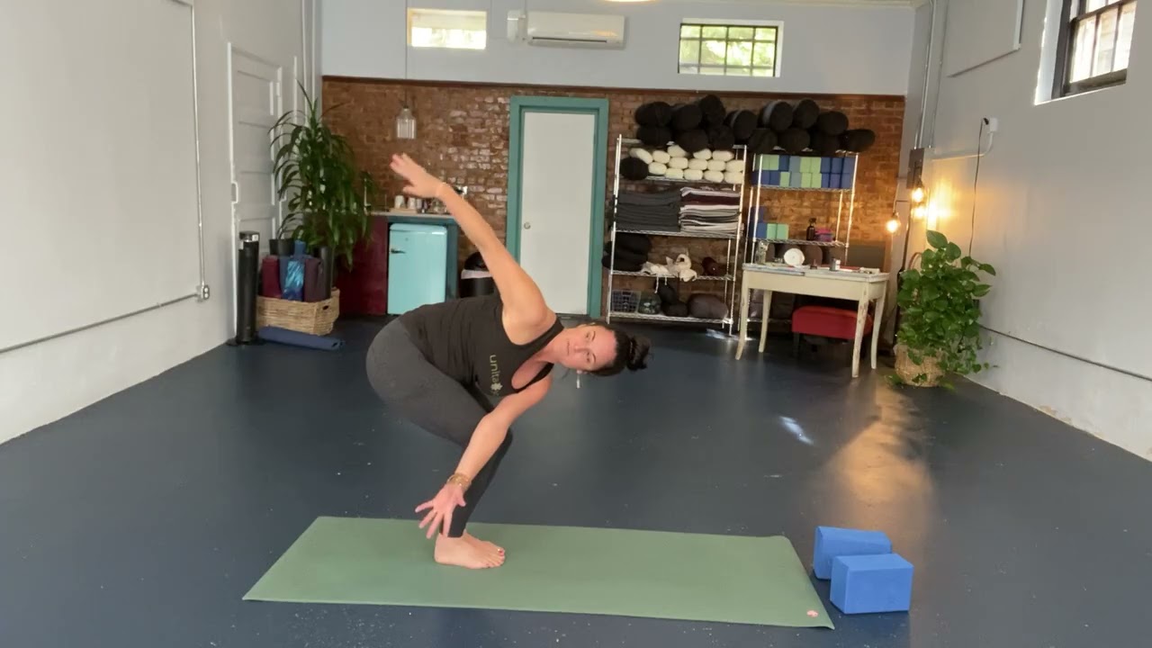 Vinyasa Flow: Revolved Transitions, Handstand Hops & Deep Heart Opening