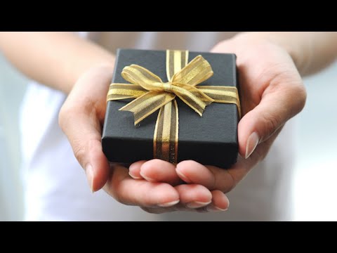 7 Gifts That Grow Her Faith (Perfect for Christian Teen Girls)