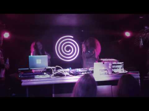 Supa Mana feat Pauline Diamond & Don Camillo