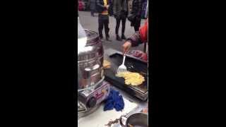 preview picture of video 'Grandma Toast at Namdameun Market'