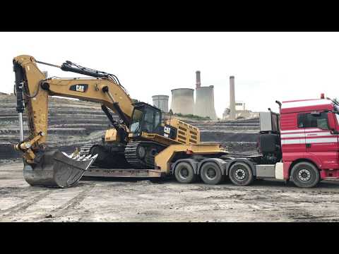 Transporting The Caterpillar 390F Excavator By Side With Man TGX 540HP - Fasoulas Heavy Transports