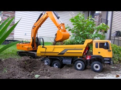 RC ADVENTURES - 1/12 Scale Earth Digger 4200XL Excavator & 1/14 8x8 Armageddon Dump Truck