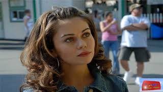 Alexis Dziena BIOGRAPHY