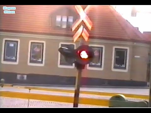 Part 3 HAMNGATAN Railway Crossing in Sweden (Sölvesborg) (1994)