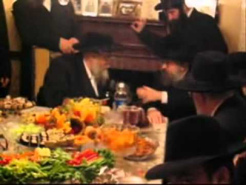 Toldos Aharon Rebbe in Queens 5766