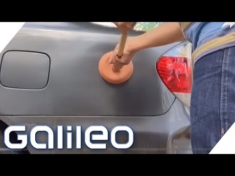 Pulling out a car dent with a plunger: Is it really possible? | Galileo | ProSieben