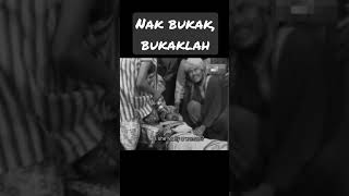 Download lagu Nak bukak, bukaklah | Alibaba Bujang Lapok mp3