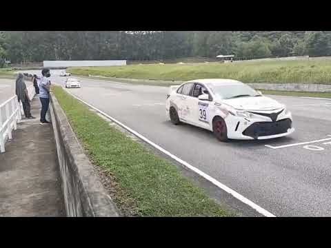 Austin 1300 race car  EP.03 Only one .KKC 100 Lap.