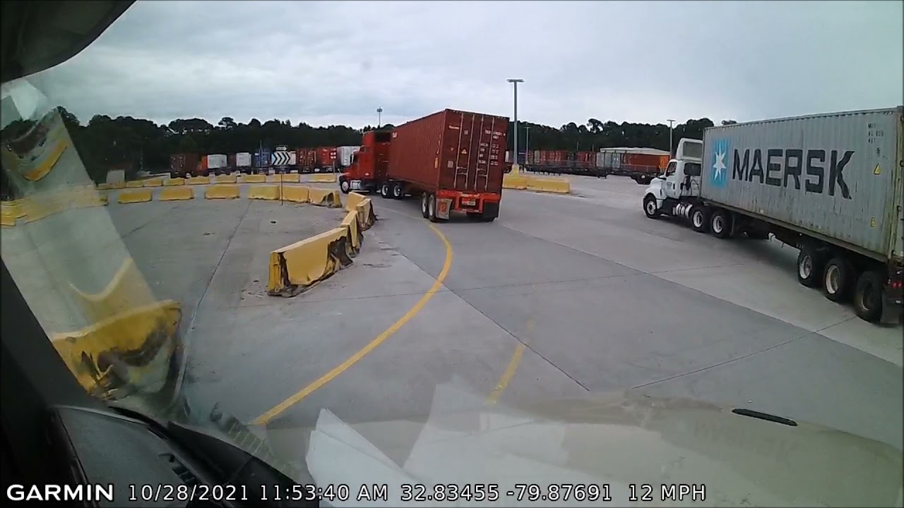 Container loaded wrong or load shift