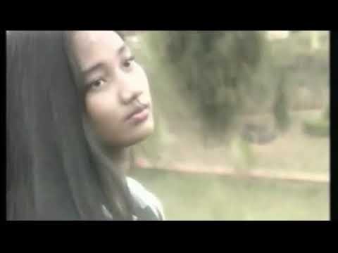 VINA PANDUWINATA BIRU