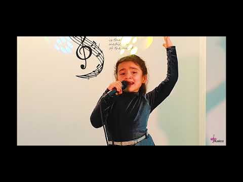 Iarina Popescu - Eu sunt Marele Magician (cover)