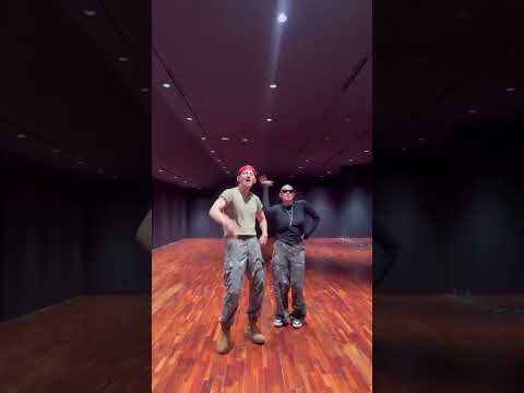 Taehyung's Another Dance Video With Lee Jung Lee!😍🔥||#KimTaehyung #Shorts