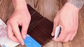 Оригинальное вертикальное мужское портмоне среднего размера из натуральной кожи с тиснением Canpellini 21734 коричневое