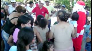 preview picture of video 'Entrega de juguetes a niños de los cantones de San Luis Talpa, La Paz, El Salvador'