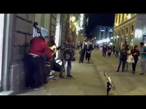 Street musicians - Tom Jobim in Firenze Italy - Rom Draculas - 2012