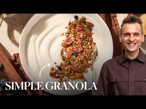 My Homemade "House" Granola Recipe (It's SO Good!)